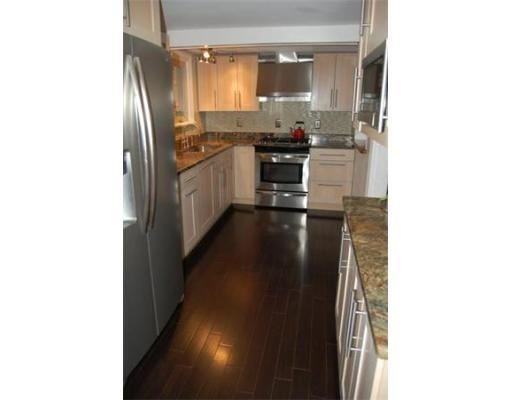 11 Leland Ave #11 - Photo 3 of 21