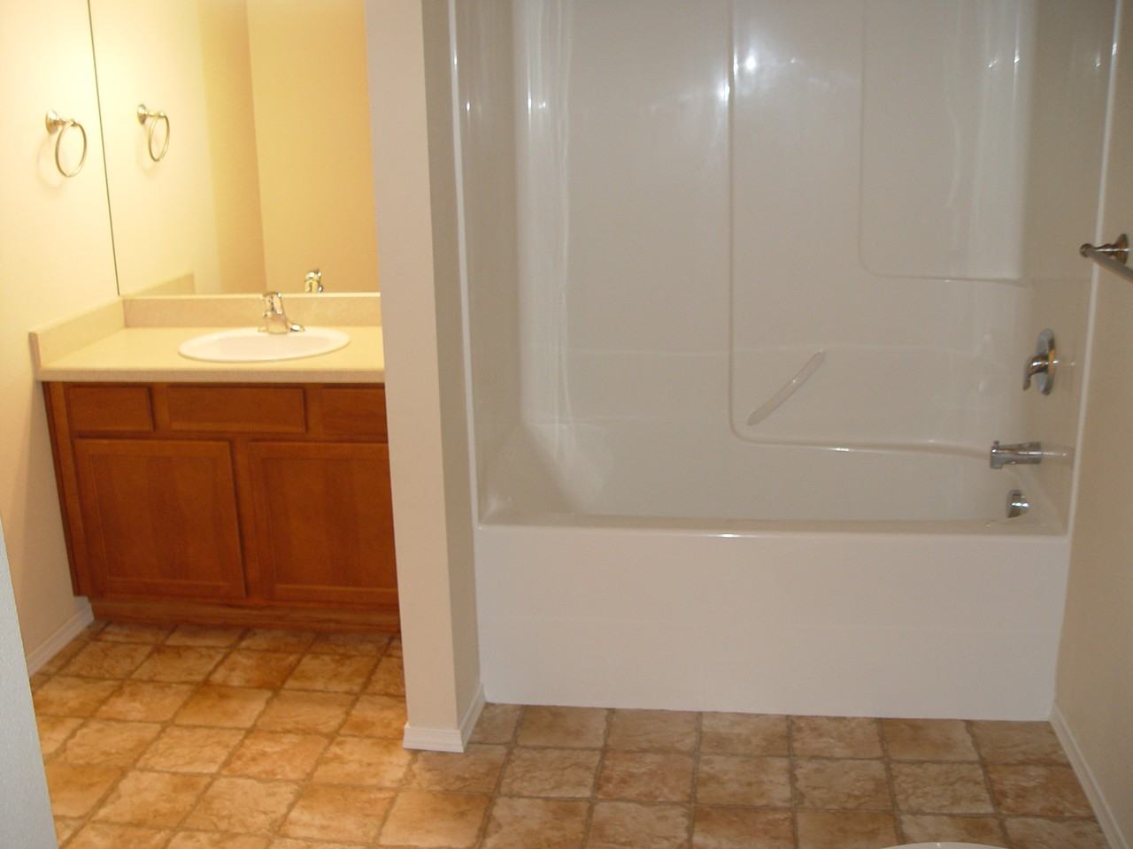 21 W Evergreen Dr - Photo 4 of 4