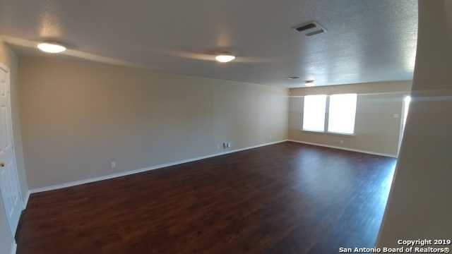 8223 Maple Meadow Dr - Photo 3 of 15