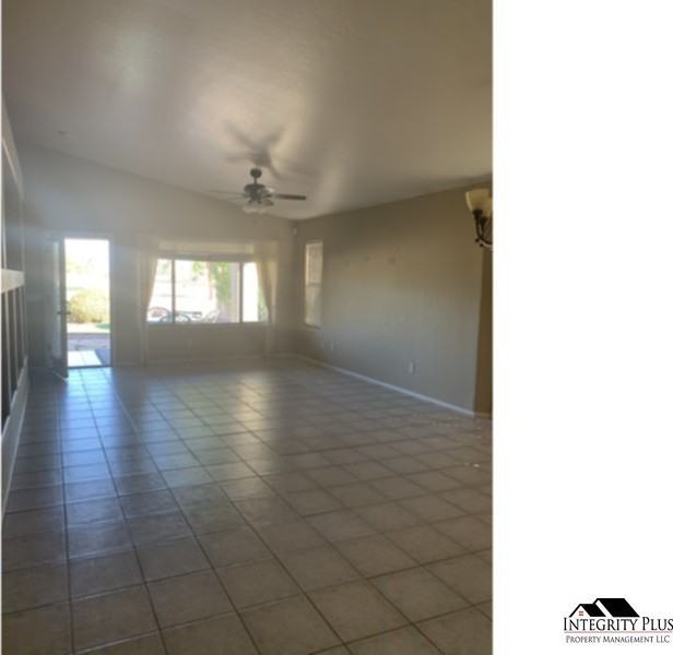 572 W Casa Mirage Dr - Photo 6 of 11