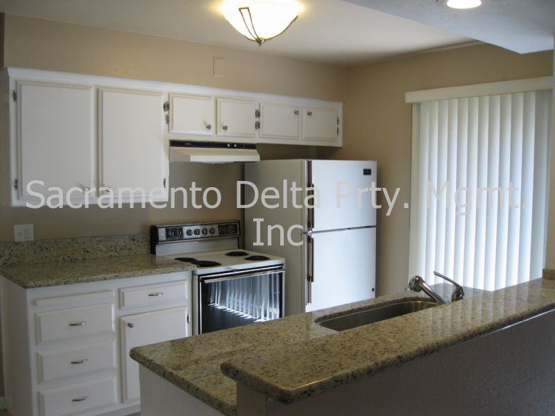 5051 Jennings Way - Photo 2 of 12