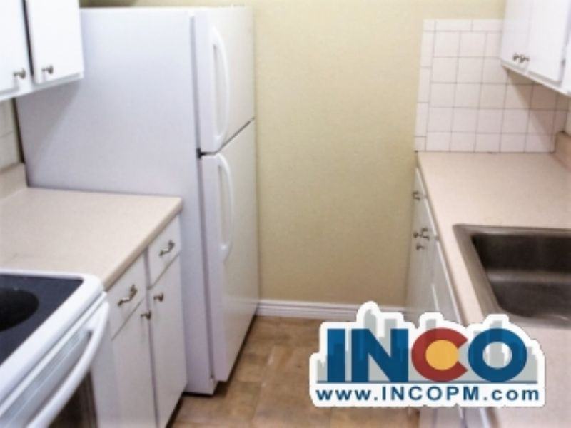 3265 S Bryant St - Photo 3 of 6