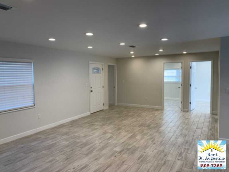 215 W Carver St - Photo 3 of 19