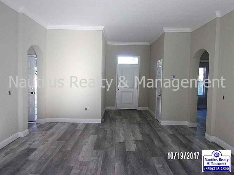 2525 Gornall Ave. - Photo 2 of 9