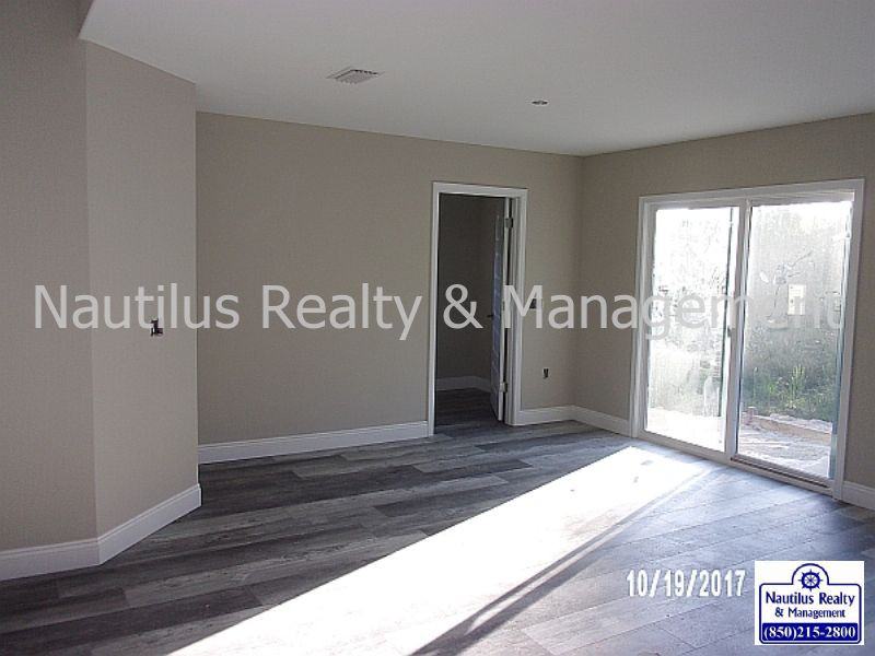 2525 Gornall Ave. - Photo 3 of 9