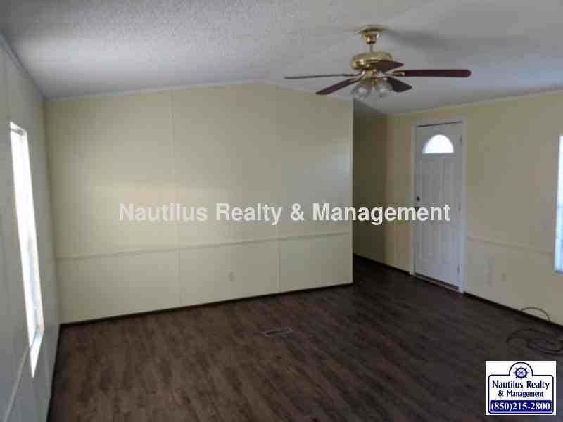 2112 Bent Oak Ct. - Photo 3 of 8