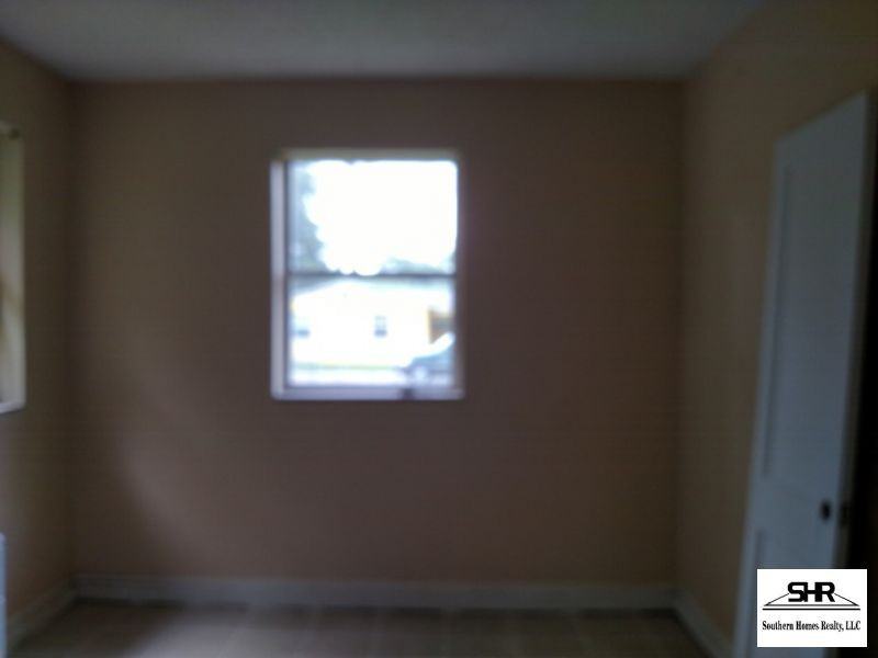 102 Rowland Ct #C - Photo 3 of 4