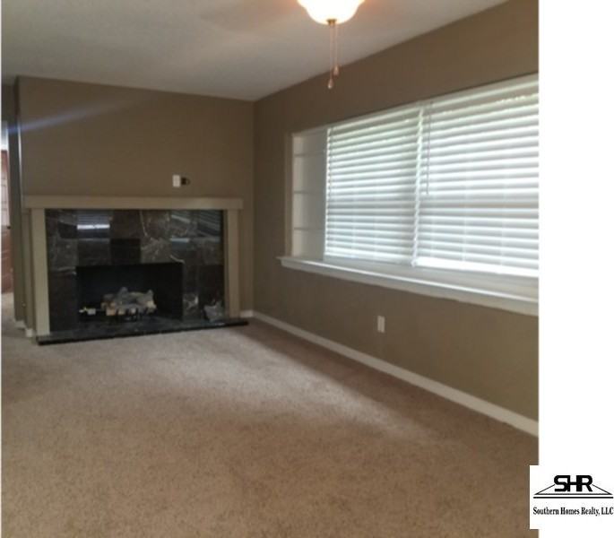 1105 E Texar Dr - Photo 2 of 6