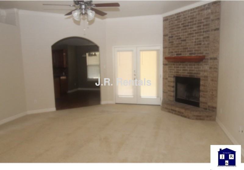 122 Bobcat Circle - Photo 3 of 33