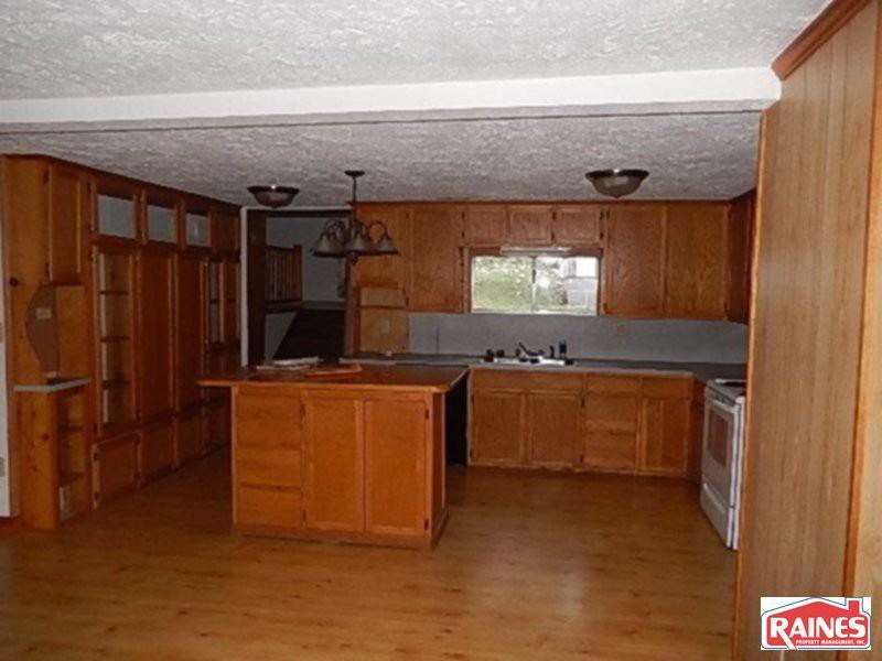 113 Ryan Lane - Photo 2 of 5