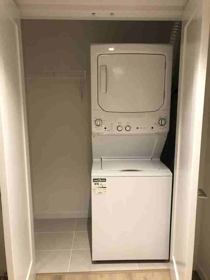 2107 167st - Photo 7 of 11