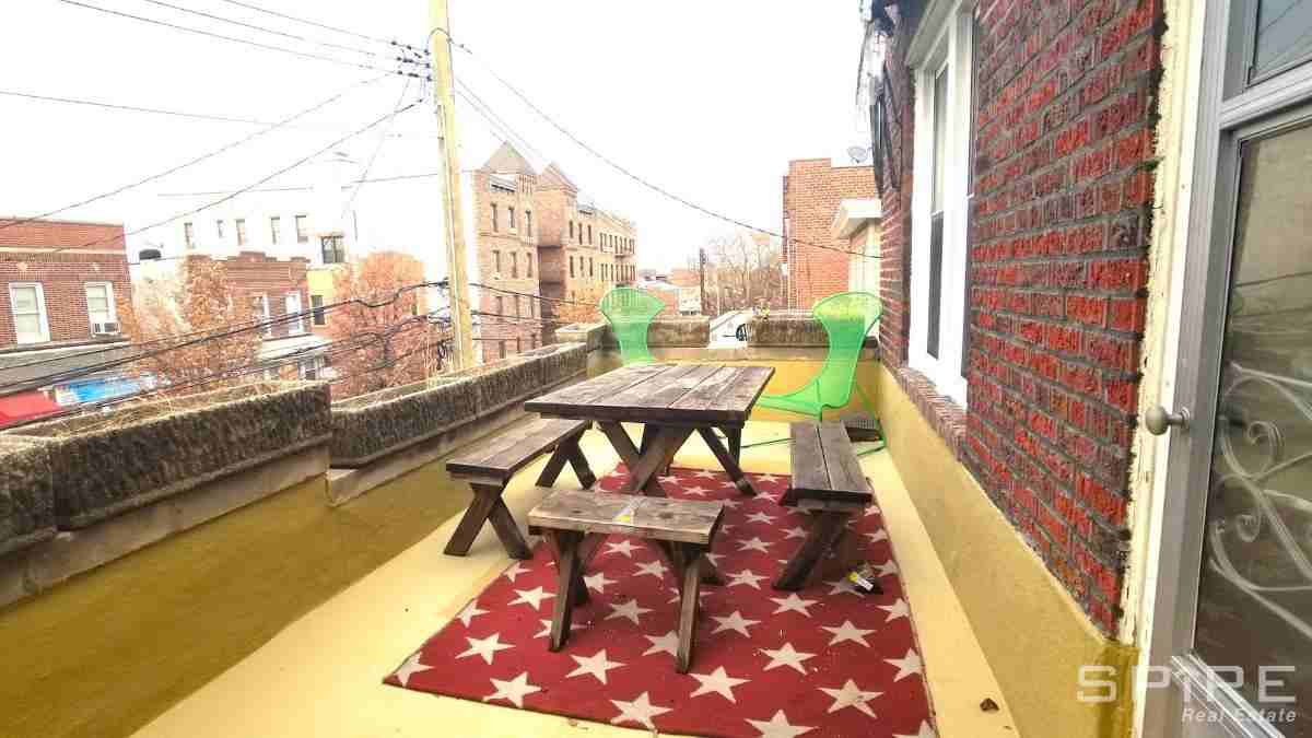 2539 25-39 42 Street #2 - Photo 2 of 9