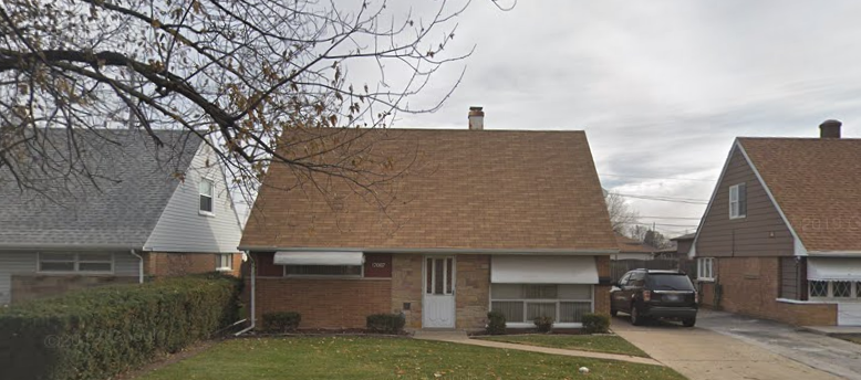 17007 Oakwood Avenue - Photo 3 of 6