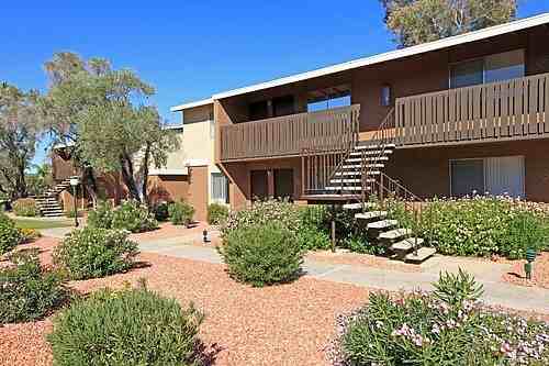 2929 E. 6th Street - Photo 2 of 8