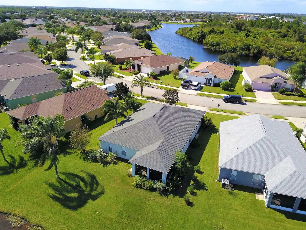 1905 Bayhill Drive - Photo 3 of 40