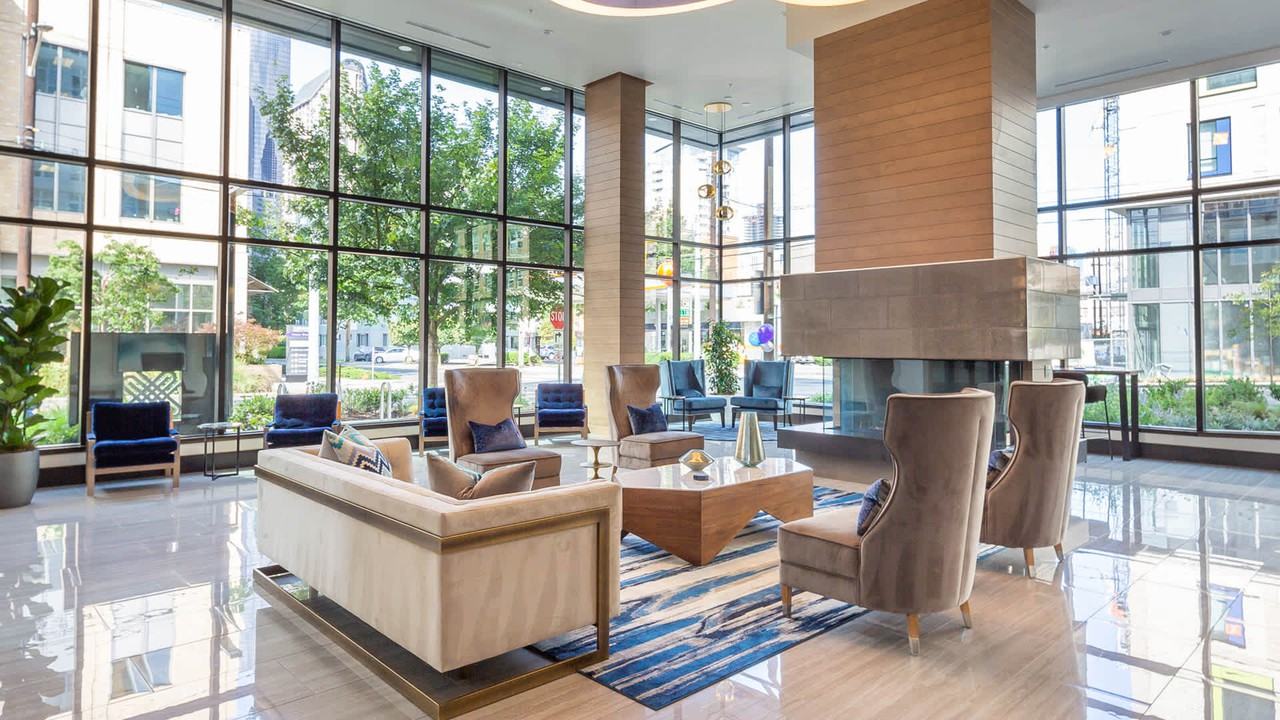 Saxton - Photo 5 of 50