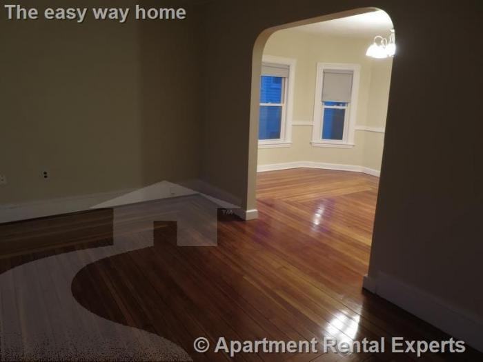 116 Crescent Ave - Photo 2 of 13