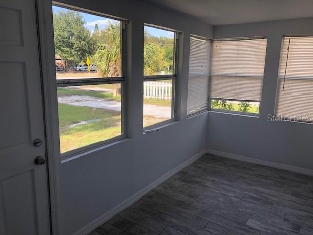 4503 Wishart Boulevard - Photo 3 of 19