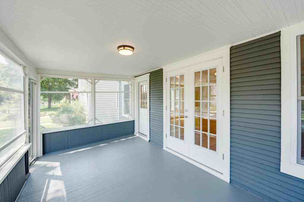 4620 Drew Avenue S - Photo 3 of 50