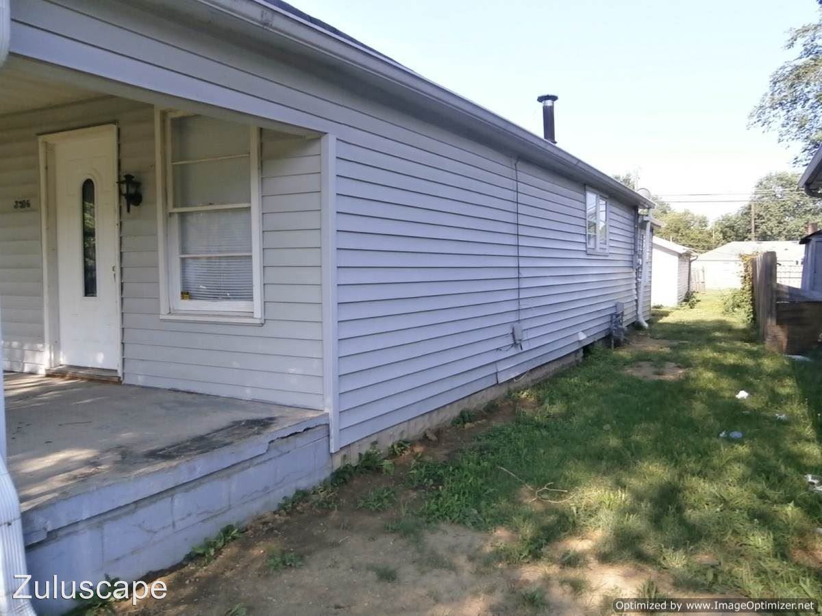 3306 Mars Hill St. - Photo 2 of 14