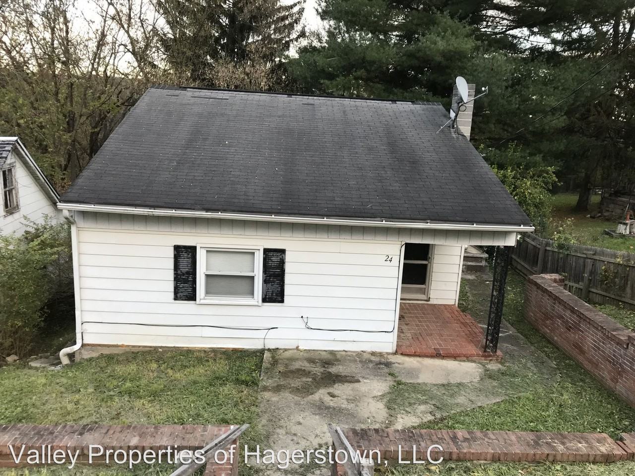 24 Brent Street - Photo 3 of 19