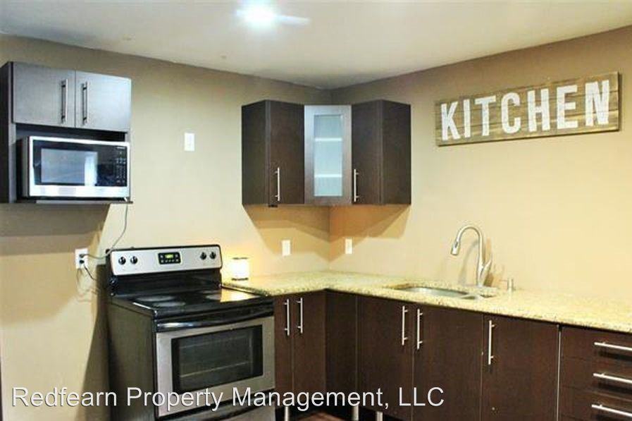 601 W. 7th - Photo 2 of 4