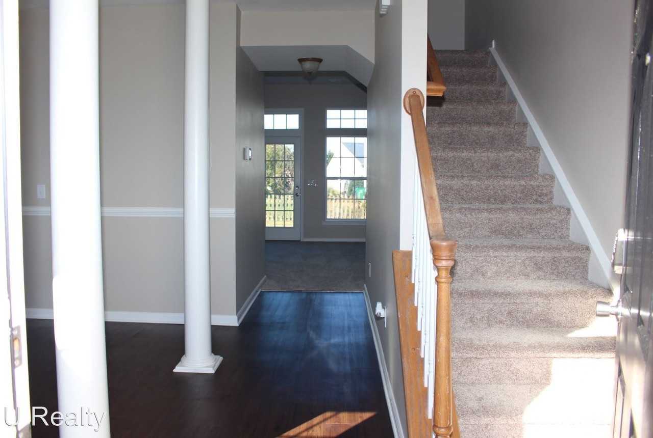 12011 Creek Turn Dr - Photo 2 of 20