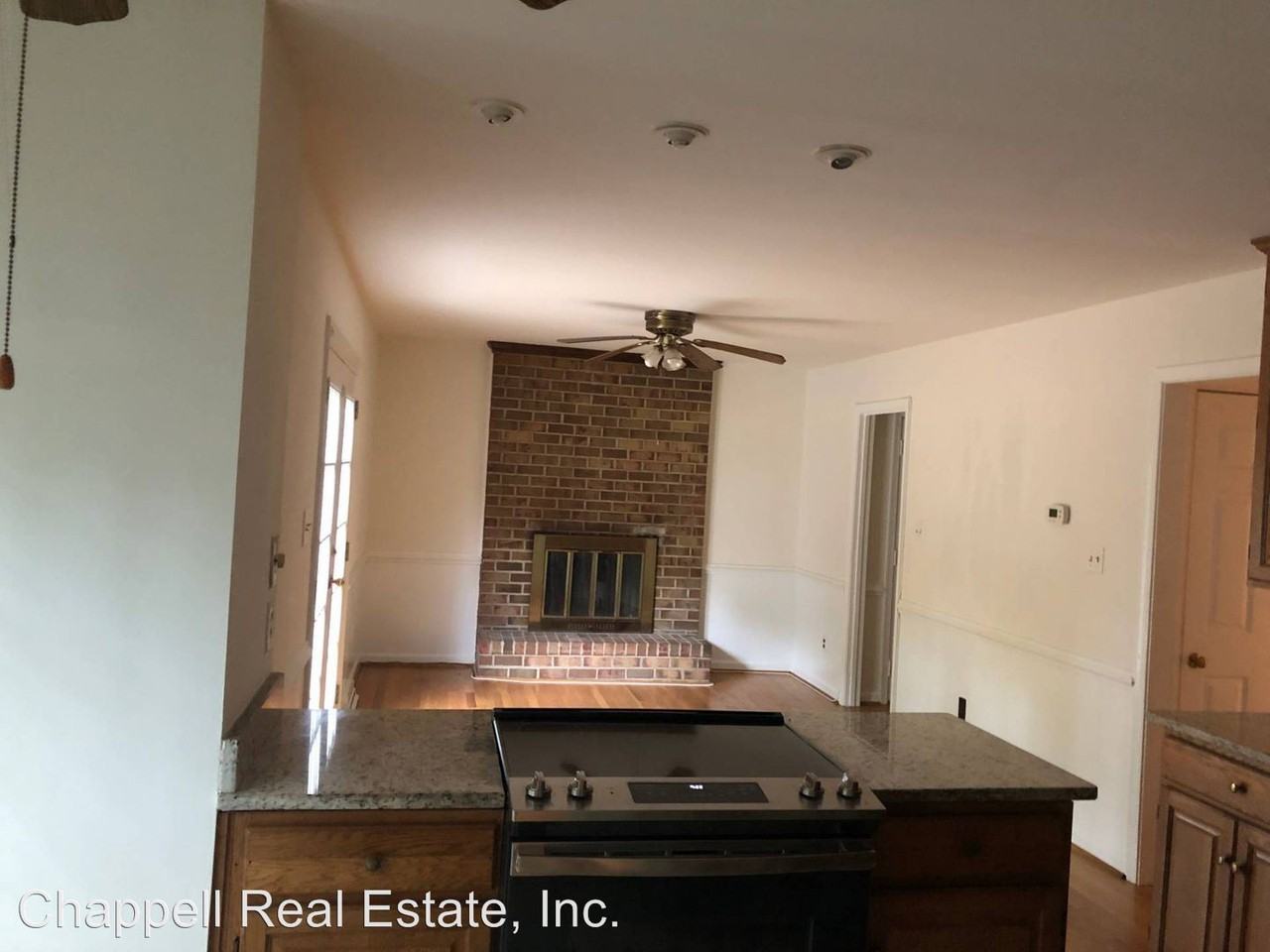 2532 Bogese Drive City Of Petersburg - Photo 3 of 4