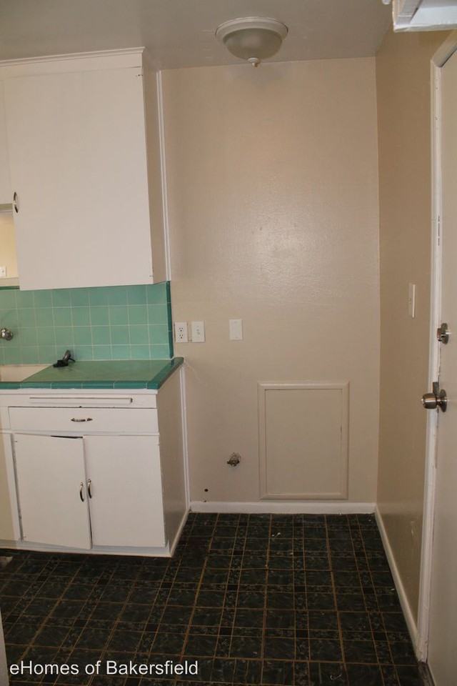 706 Huskey Dr - Photo 3 of 12