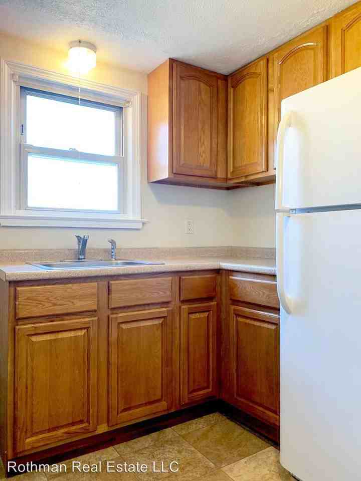 49 Whitney Road - Photo 2 of 11