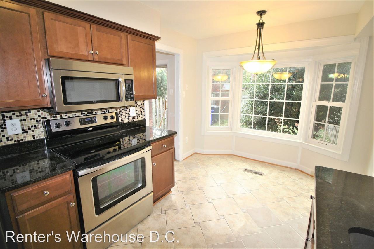 2214 N Tuckahoe St - Photo 2 of 22