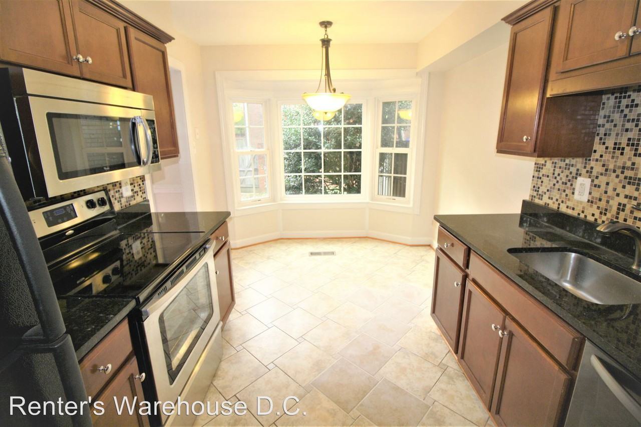 2214 N Tuckahoe St - Photo 3 of 22