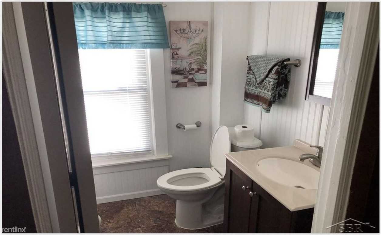 706 S Wenona St - Photo 3 of 8