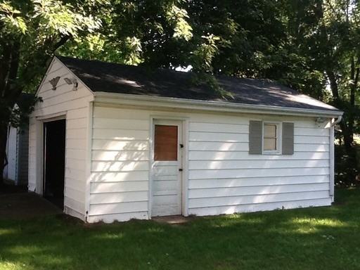 1622 Garden St - Photo 2 of 20