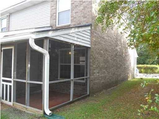 508 Arlington Dr #A - Photo 2 of 11