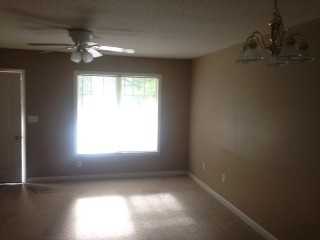 1800 Rocky Ln - Photo 3 of 12
