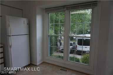 14909 Bradwill Ct - Photo 3 of 25