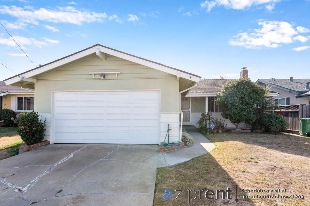 820 Barker Ave - Photo 2 of 15