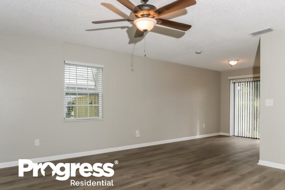 6046 Ebert St - Photo 3 of 14