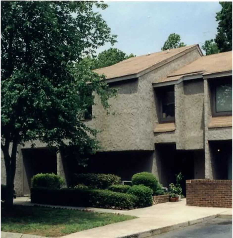 Shorewood at Raintree - Photo 2 of 6