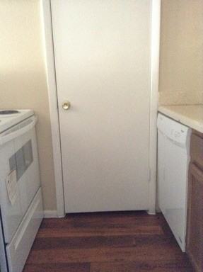 3117 Grand Pavilion Dr #102 - Photo 3 of 4