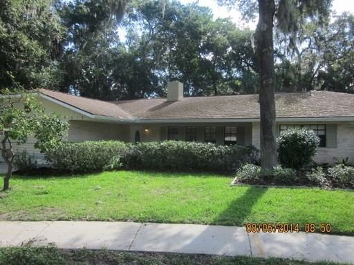 813 Whiporwill Dr - Photo 2 of 11