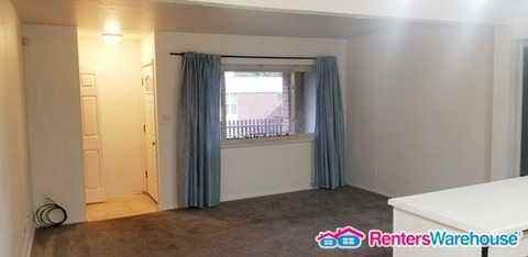 3663 S Sheridan Blvd E11 - Photo 2 of 12