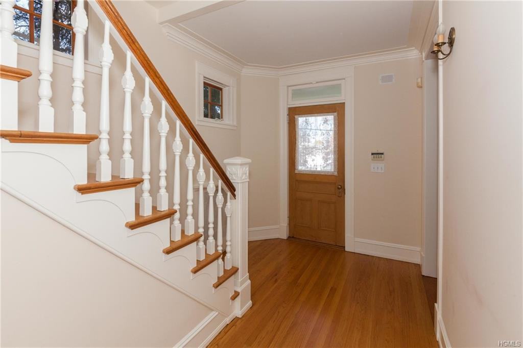 34 Devoe Street - Photo 3 of 30