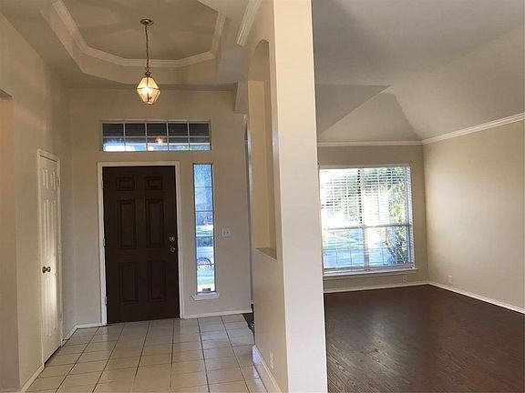 2801 Tallahassee Ct - Photo 2 of 20