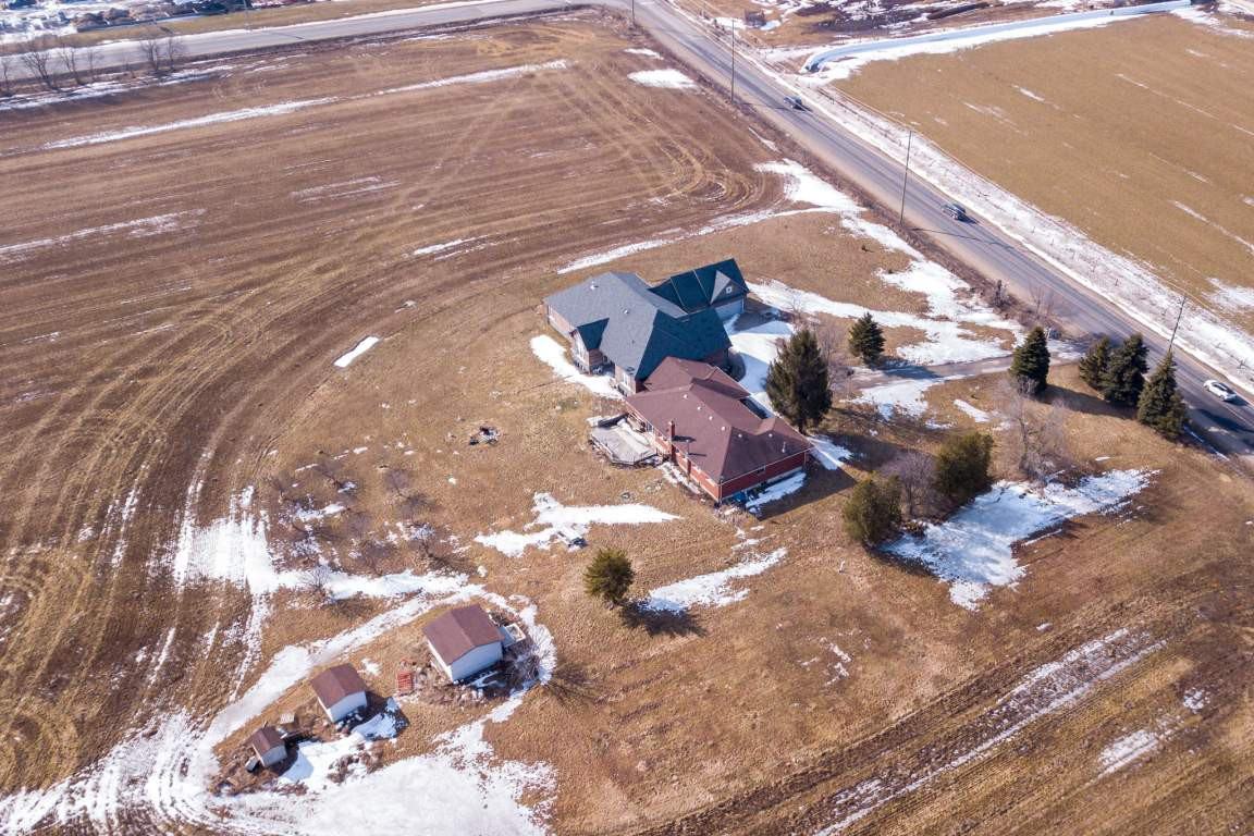 4 BED | 4 BATH HOUSE FOR RENT @ INNISFIL | 20TH SIDEROAD - Photo 3 of 21