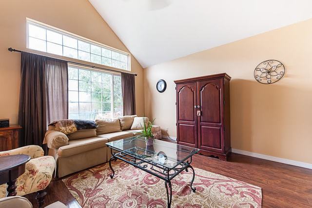 9 Middlefield - Photo 3 of 13