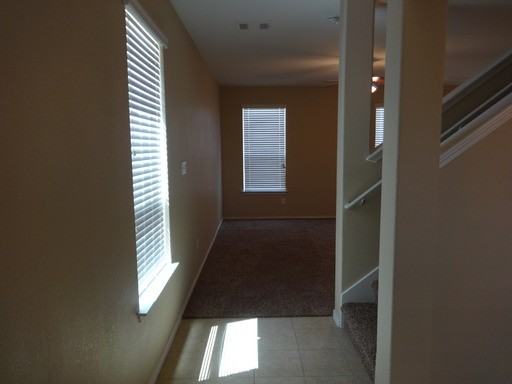 2505 Black Orchid Dr - Photo 2 of 11