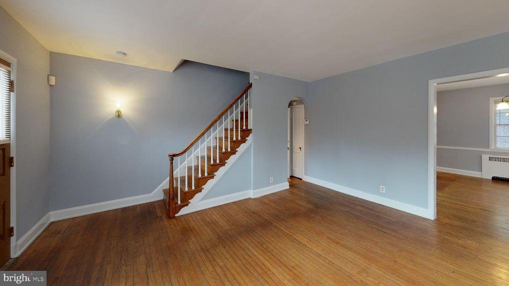 1540 Shadyside Rd - Photo 2 of 16