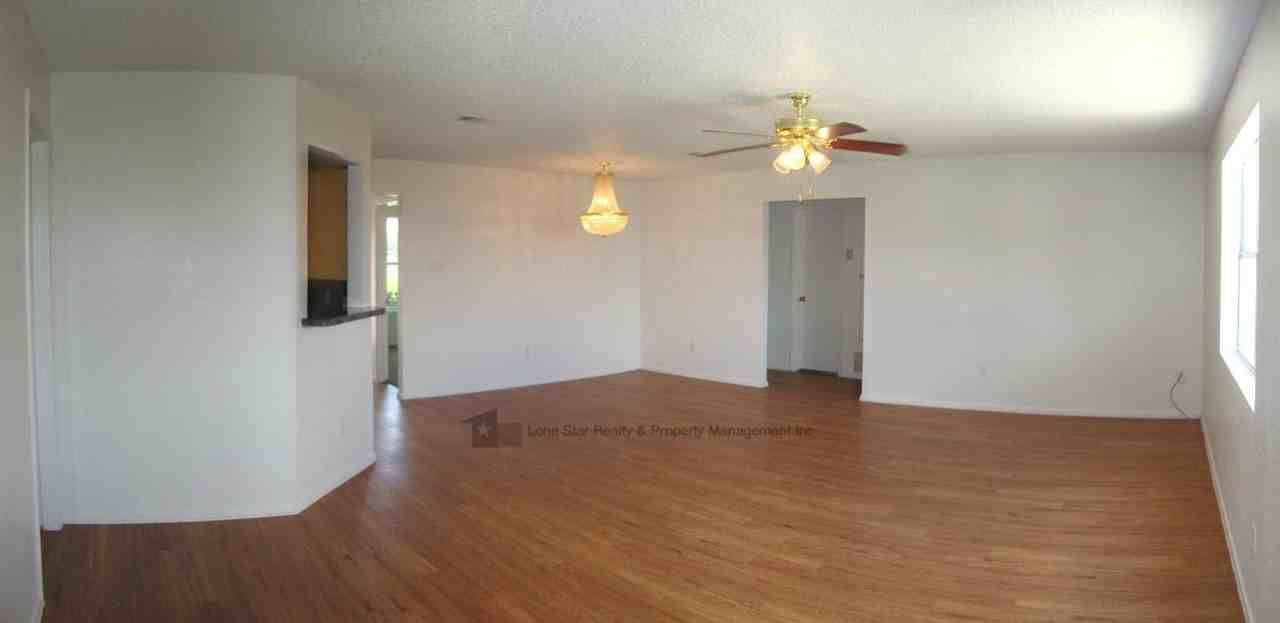 4404 Secretariat - Photo 2 of 15